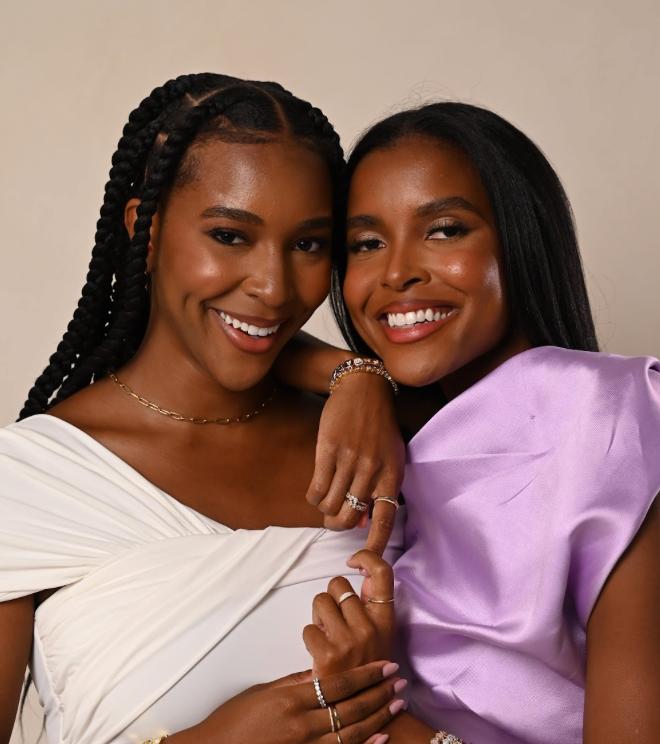 Justice and Nia, the sister-duo behind Sisters